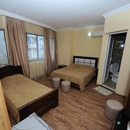 Hotel Dadiani Batumi Eksteriør billede