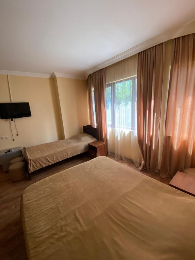 Hotel Dadiani Batumi Eksteriør billede