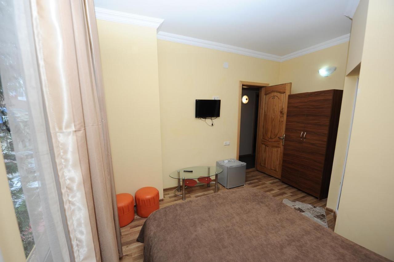 Hotel Dadiani Batumi Eksteriør billede