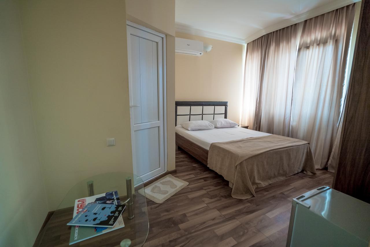 Hotel Dadiani Batumi Eksteriør billede
