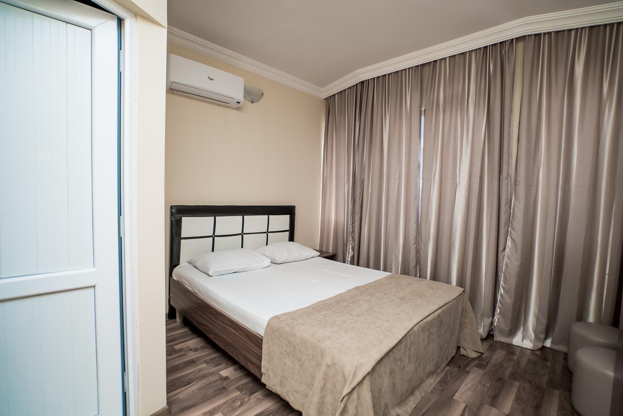 Hotel Dadiani Batumi Eksteriør billede